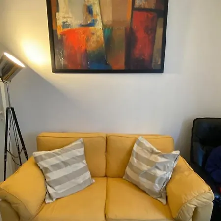 Private Near Metro Easy Access Location